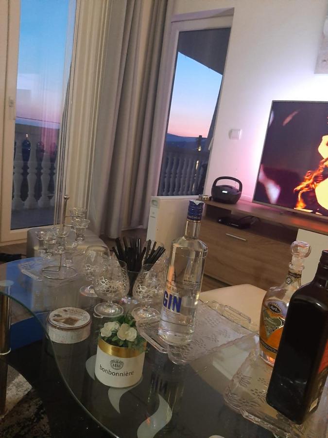 Apartment Natali Kastel Stari Ngoại thất bức ảnh