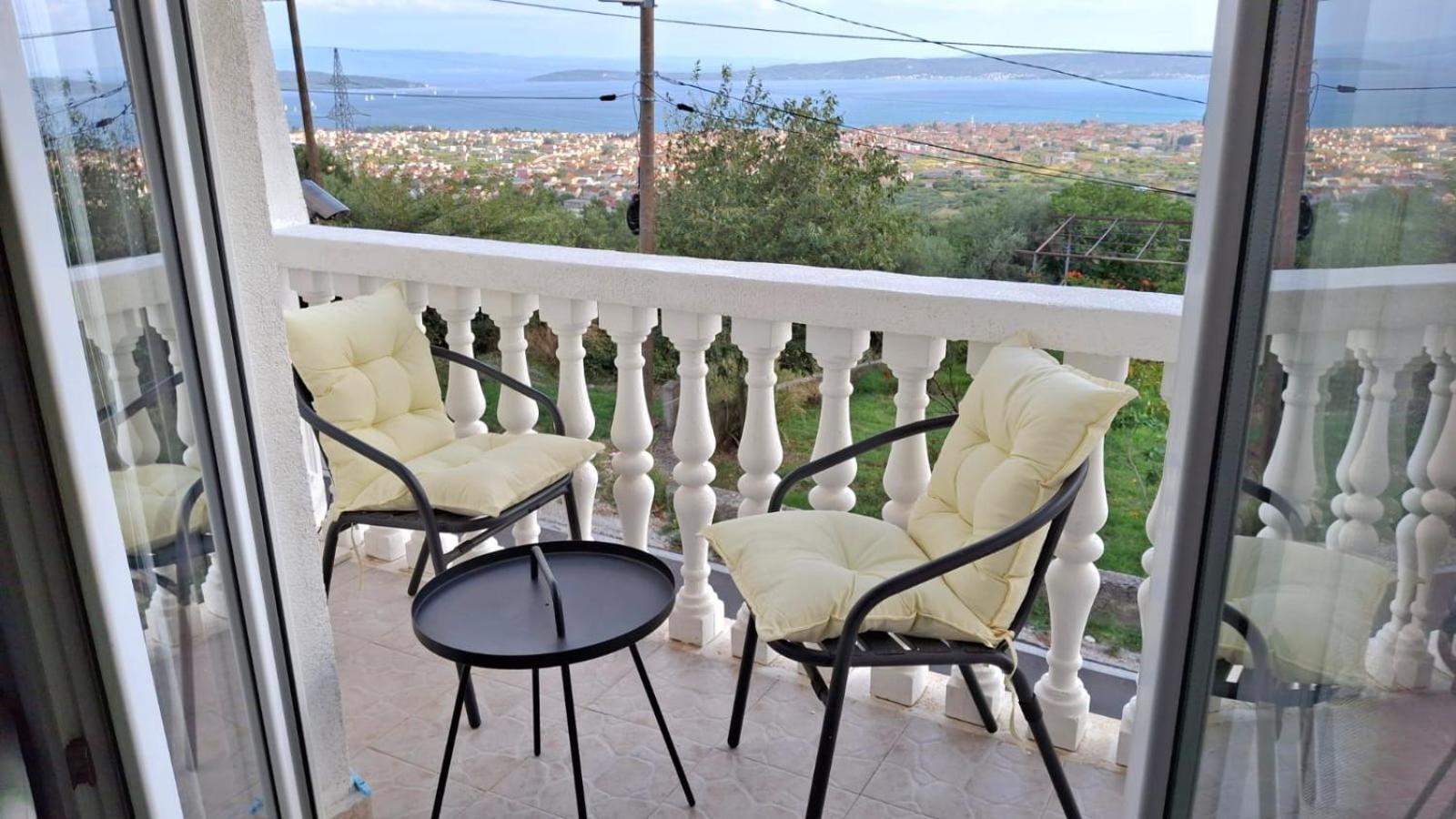 Apartment Natali Kastel Stari Ngoại thất bức ảnh